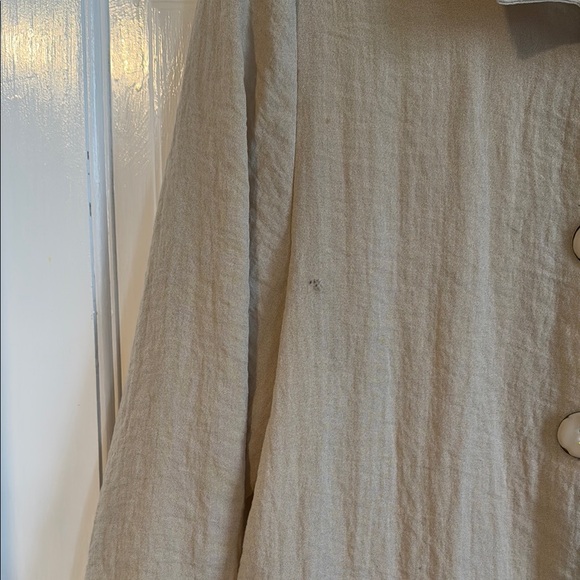 Beige Button-Up Jacket - Picture 4 of 5